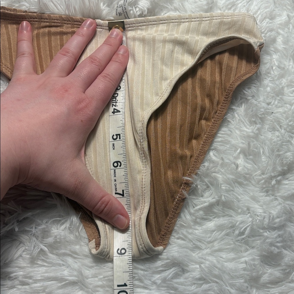 NWOT From Amazon Youth 10-11 Size Ribbed 2 Piece Cream And Light Tan Swim Set - Picture 11 of 13